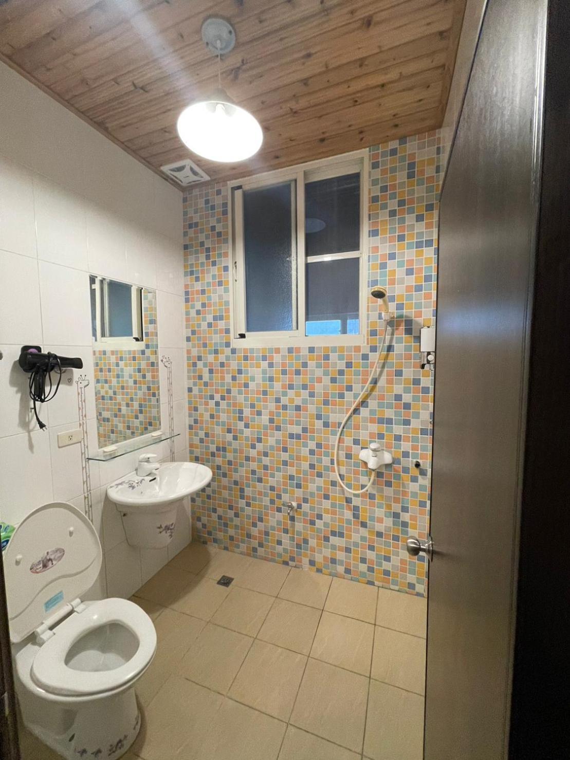 Ferienwohnung Magic Butterfly T'ai-tung Exterior foto